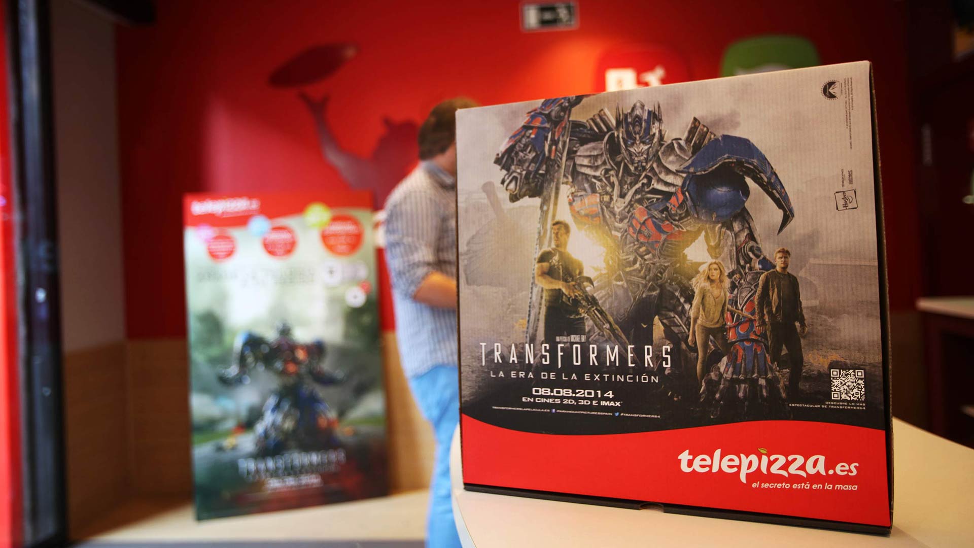 Caja de pizza con el Brand Partnership de Paramount y Telepizza